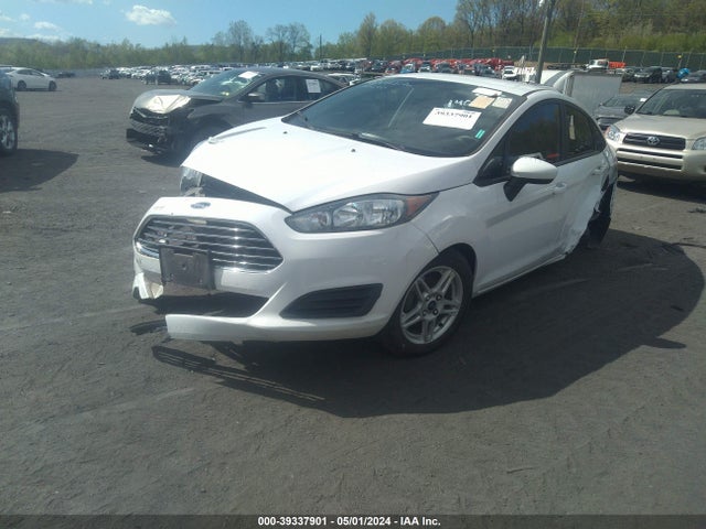 Ford FIESTA SE 2019 3FADP4BJ3KM140737 Image 2