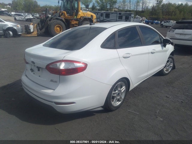 Ford FIESTA SE 2019 3FADP4BJ3KM140737 Image 4