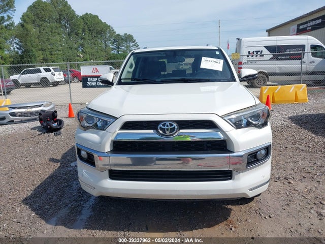 Toyota 4runner Limited 2015 JTEZU5JR4F5094168 Image 12