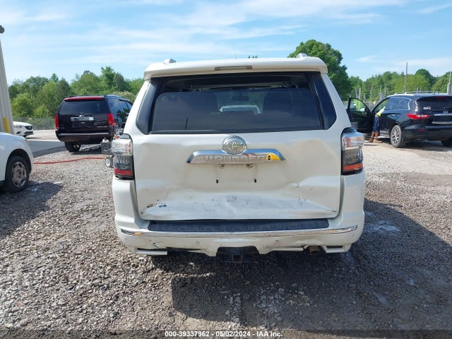 Toyota 4runner Limited 2015 JTEZU5JR4F5094168 Image 16