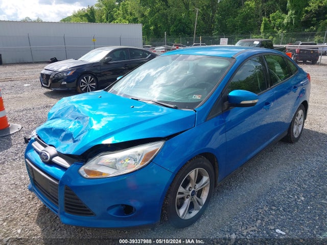 Ford FOCUS SE 2014 1FADP3F29EL445632 Image 2