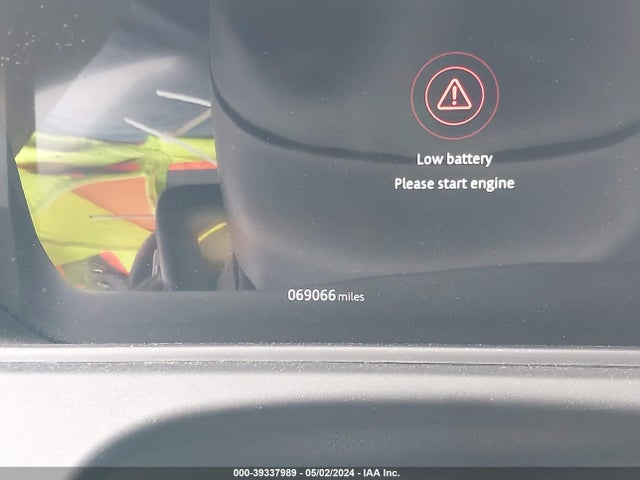 Land Rover Range Rover Velar D180 Se R-dynamic 2018 SALYL2RN9JA705002 Image 15