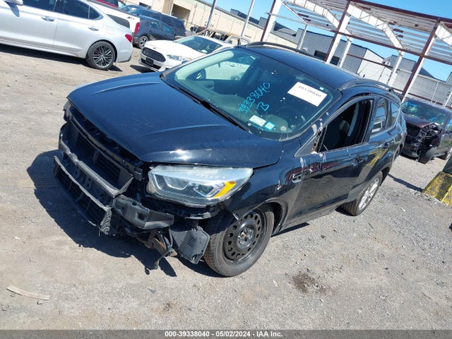 Ford ESCAPE SE 2017 1FMCU0GD1HUC62197 Image 2