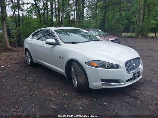 2012 JAGUAR XF SAJWA0FB8CLS29207 Photo 0
