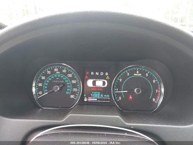 2012 JAGUAR XF SAJWA0FB8CLS29207 Photo 6
