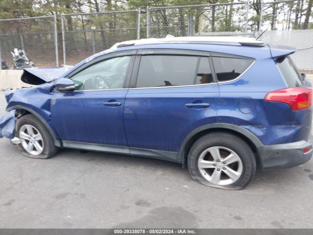 2T3RFREV7EW150091 Toyota Rav4 Xle