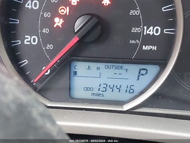2T3RFREV7EW150091 Toyota Rav4 Xle