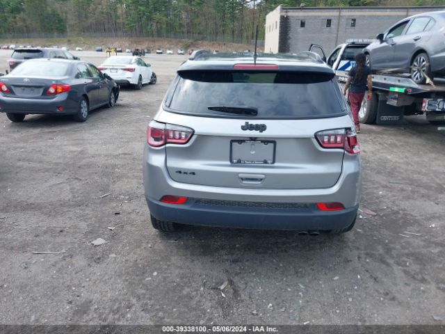 3C4NJDBB7JT395274 Jeep Compass Altitude 4x4