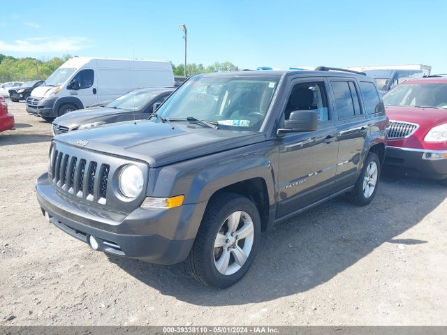 Jeep Patriot Latitude 2014 1C4NJRFB3ED734518 Image 2