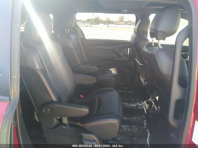 Toyota Sienna Xse 2021 5TDXRKEC7MS043272 Image 8