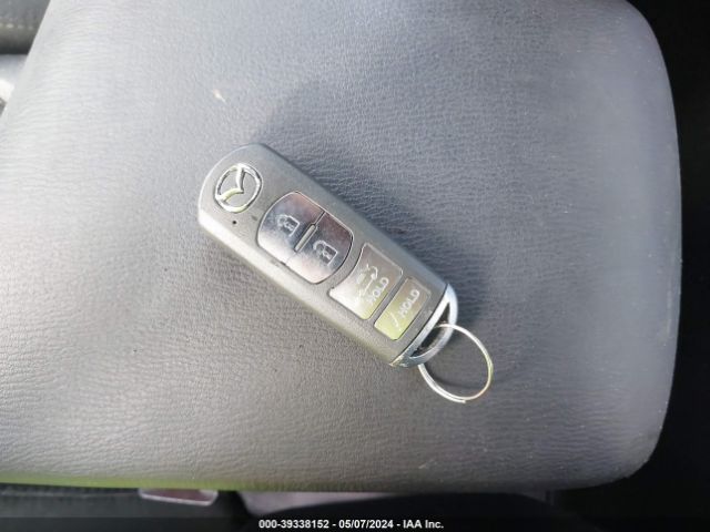 3MZBM1V75GM263985 Mazda Mazda3 I Touring