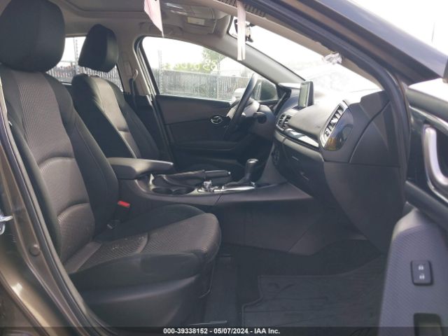 3MZBM1V75GM263985 Mazda Mazda3 I Touring