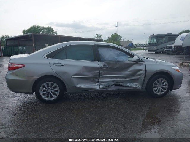 Toyota CAMRY LE 2016 4T4BF1FK1GR546820 Image 13