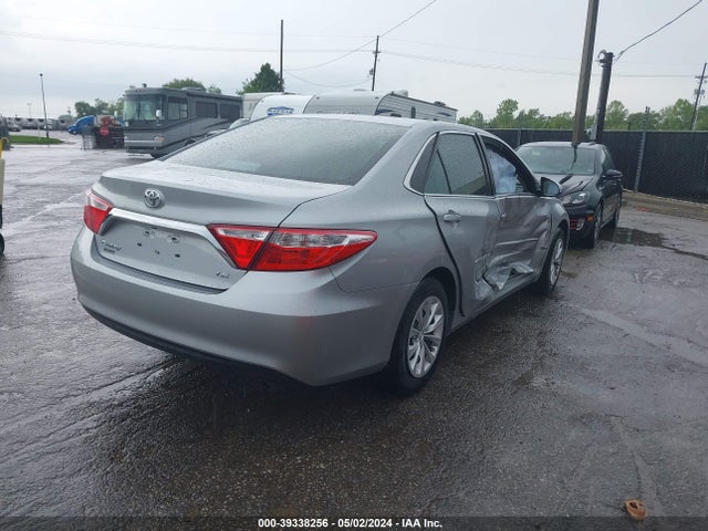 Toyota CAMRY LE 2016 4T4BF1FK1GR546820 Image 4