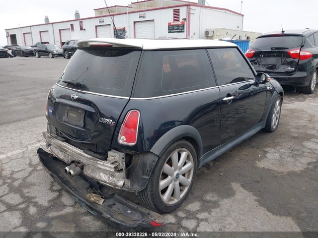 2006 MINI COOPER S WMWRE33586TJ37001 Photo 3