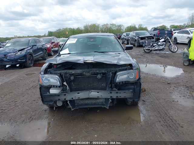 39338381 :رقم المزاد ، 2C3CCAGG9DH691130 vin ، 2013 Chrysler 300 S مزاد بيع