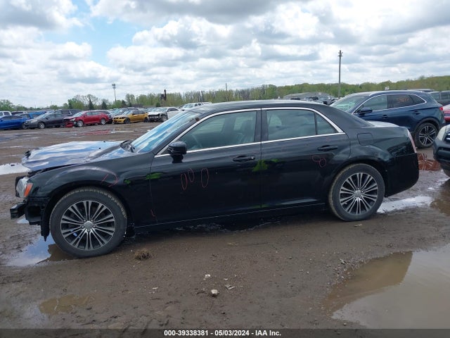 39338381 :رقم المزاد ، 2C3CCAGG9DH691130 vin ، 2013 Chrysler 300 S مزاد بيع
