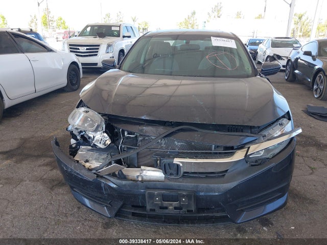 Honda CIVIC EX 2018 2HGFC2F70JH579295 Image 12