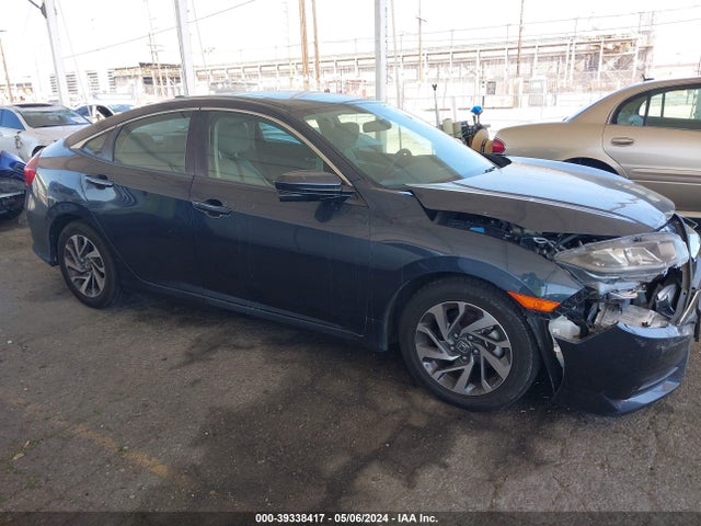 Honda CIVIC EX 2018 2HGFC2F70JH579295 Image 13