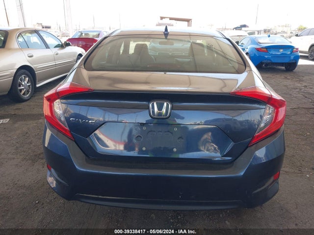 Honda CIVIC EX 2018 2HGFC2F70JH579295 Image 16