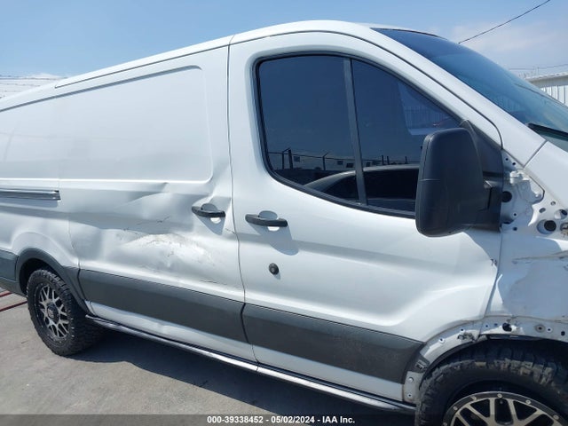 Ford Transit-150 2015 1FTNE1YM9FKB33602 Image 13