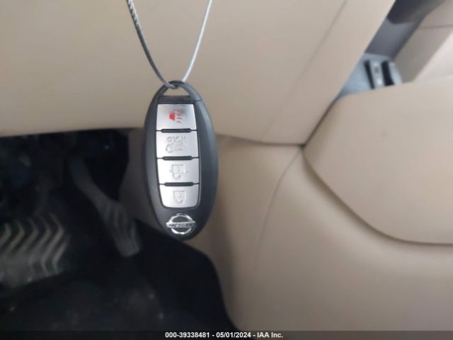 5N1AT2MV9GC864739 Nissan Rogue Sl