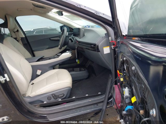 KNDC34LA0N5030271 KIA Ev6 Wind