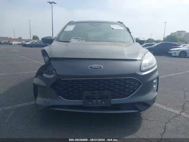 1FMCU0DZ6LUB92124 Ford Escape Titanium Hybrid