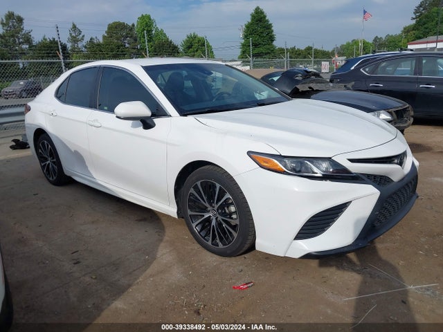 Toyota CAMRY SE 2018 4T1B11HK5JU571085 главное изображение