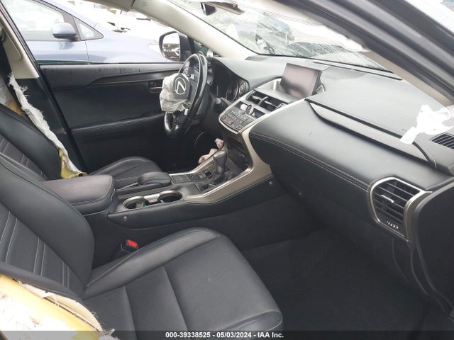 JTJYARBZ9H2050943 Lexus NX 200T