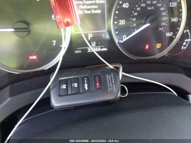 JTHC81F24M5046152 Lexus IS 300
