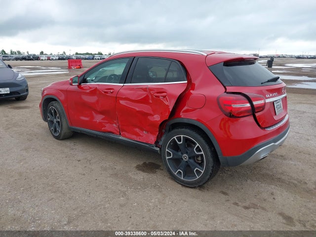 Mercedes-Benz GLA 250 2019 WDCTG4EB6KU013688 Image 3