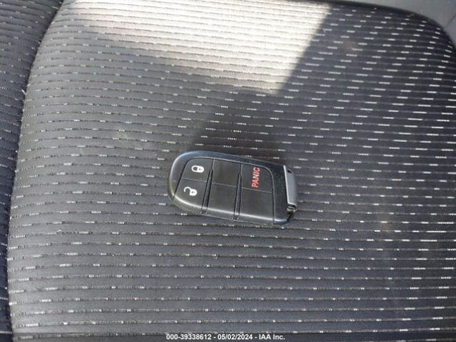 3C4PDCAB1JT249528 Dodge JOURNEY SE