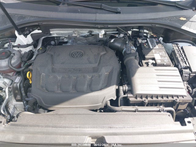 3VV3B7AX2NM075798 Volkswagen Tiguan 2.0t Se