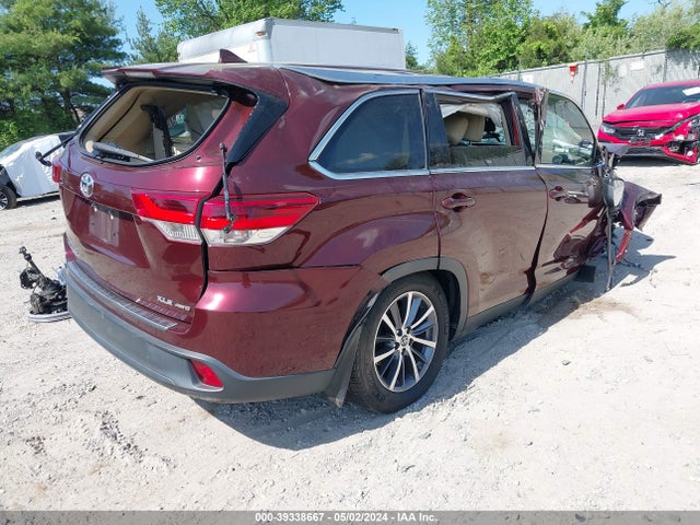 Toyota Highlander Xle 2019 5TDJZRFH2KS923284 Image 4