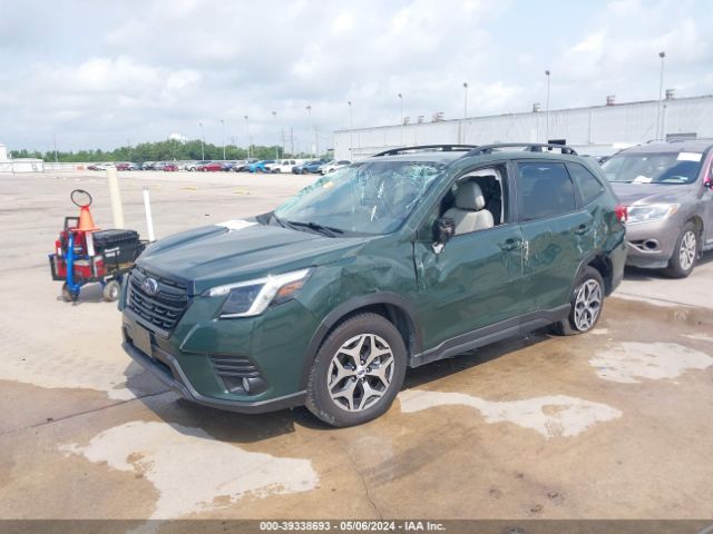 JF2SKAEC9NH416845 Subaru Forester Premium