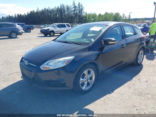 Ford FOCUS SE 2014 1FADP3K27EL213620 Image 2