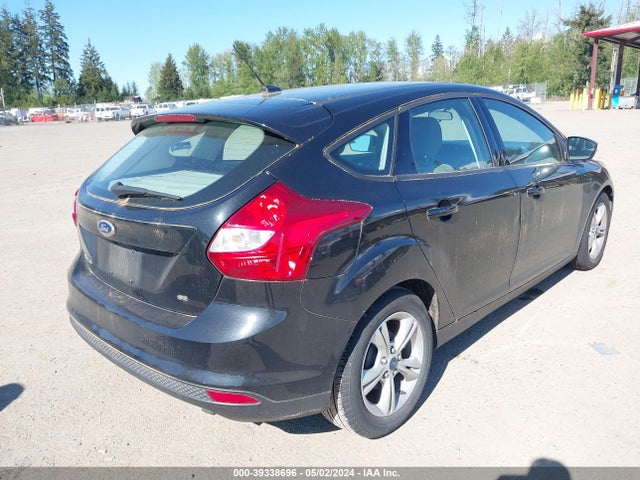 Ford FOCUS SE 2014 1FADP3K27EL213620 Image 4