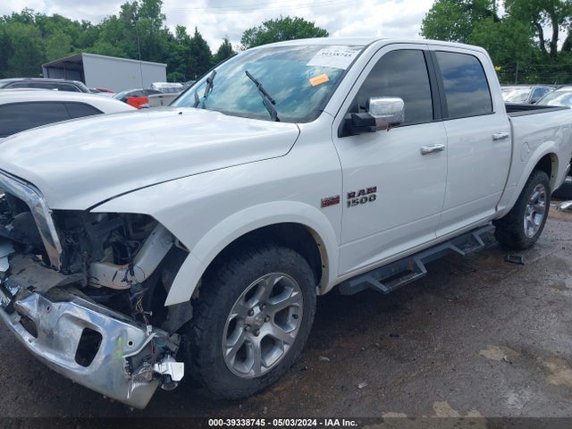 RAM 1500 Laramie  4x4 5'7 Box 2017 1C6RR7NTXHS823924 Image 15