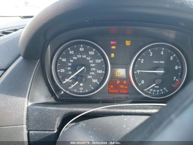WBAVM1C53FVW57715 BMW X1 Sdrive28i