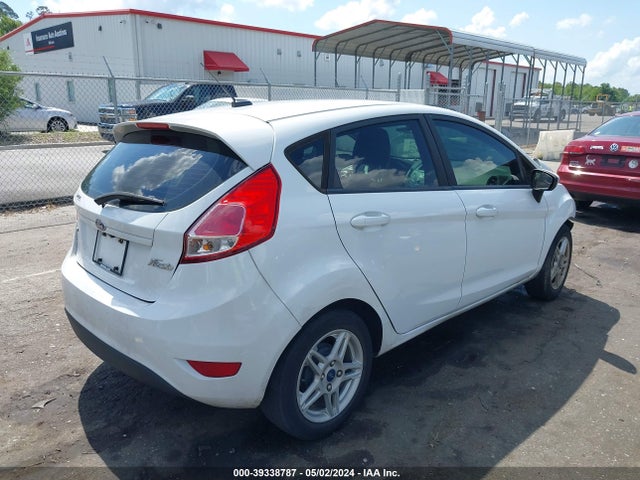 Ford FIESTA SE 2019 3FADP4EJ1KM122376 Image 4