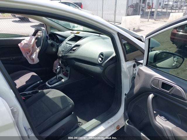 Ford FIESTA SE 2019 3FADP4EJ1KM122376 Image 5