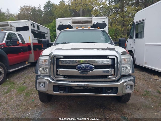2015 Ford F-450 Chassis Xlt მანქანა იყიდება აუქციონზე, vin: 1FD0X4HT2FED70648, აუქციონის ნომერი: 39338800