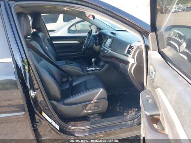Toyota Highlander Xle 2018 5TDJZRFH7JS551357 Image 5
