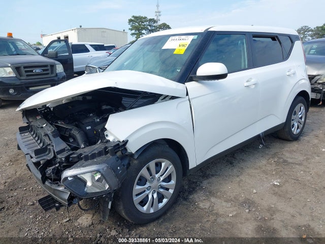 KIA SOUL LX 2020 KNDJ23AU9L7050313 Image 2
