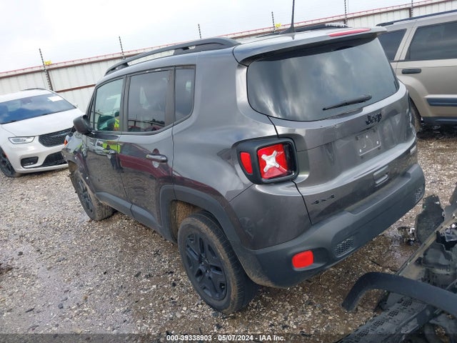 ZACCJBAB4JPH44797 Jeep Renegade Upland Edition 4x4