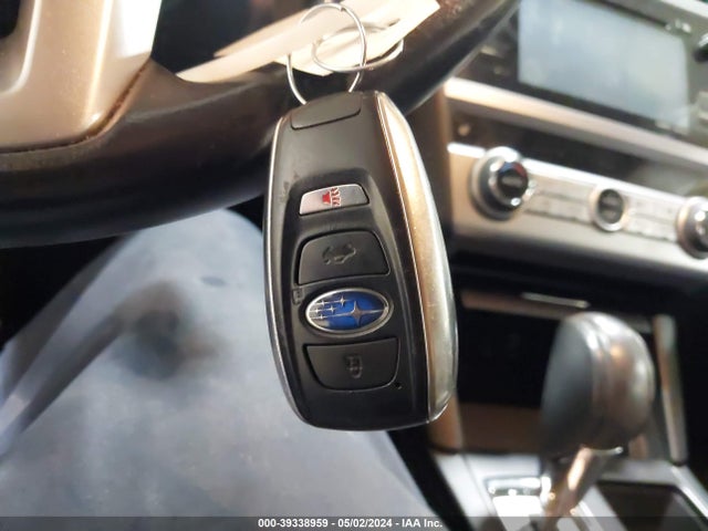 Subaru Outback 2.5i Limited 2016 4S4BSANCXG3265007 Image 11