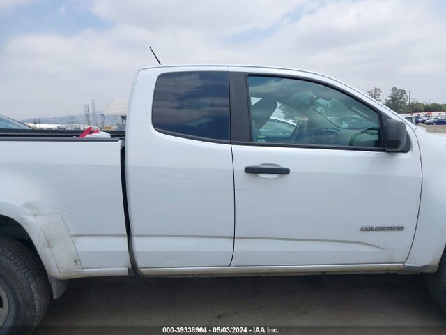 Chevrolet Colorado Wt 2018 1GCHSBEN4J1113748 Image 13