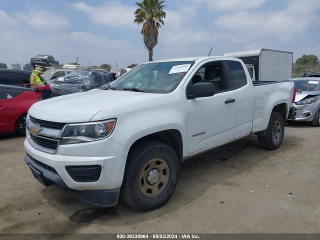 Chevrolet Colorado Wt 2018 1GCHSBEN4J1113748 Image 2