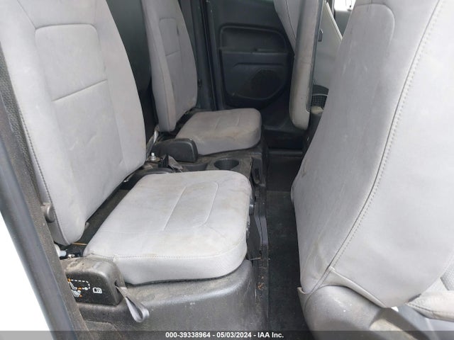 Chevrolet Colorado Wt 2018 1GCHSBEN4J1113748 Image 8